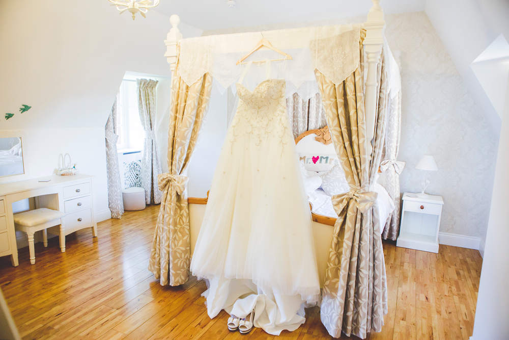 Wedding Suite Bed View 2 - Château du Doux