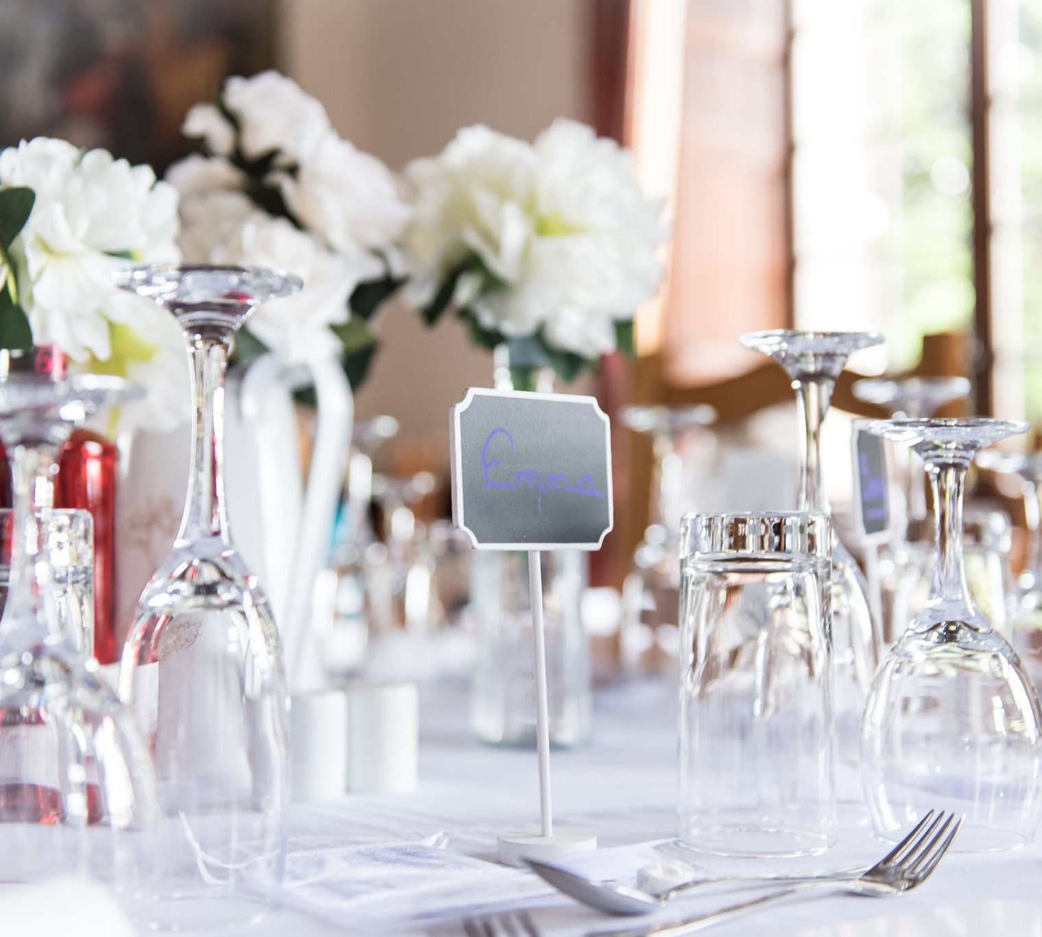 Wedding Breakfast Table Place - Château du Doux